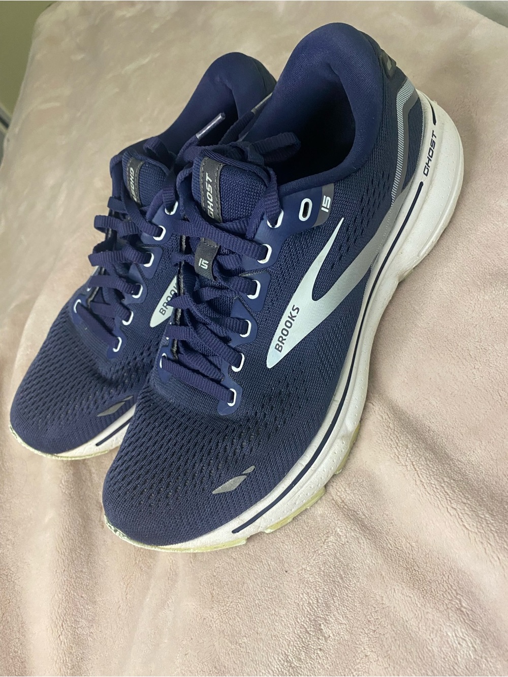 Brooks Ghost 15 Women's Size 9 Running Shoes